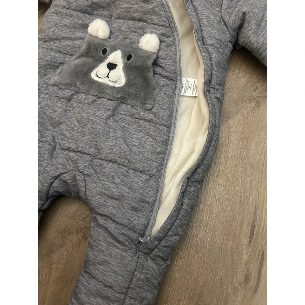 Adorable Baby Bear Hooded Full Body Fleece Puffer Size 6 Months Snowsuit Onesie
